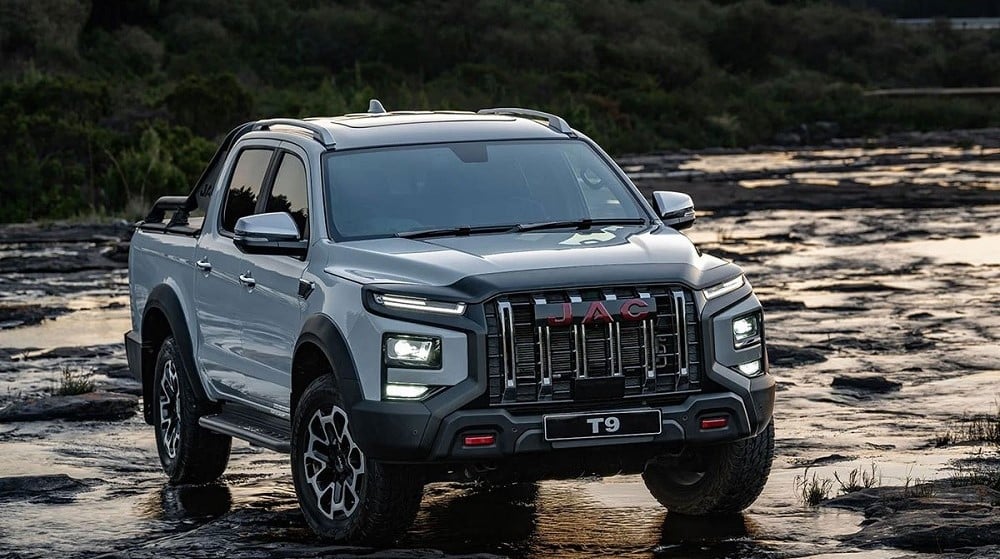 JAC Motors Temporarily Suspends T9 Hunter Bookings Amid Overwhelming Demand